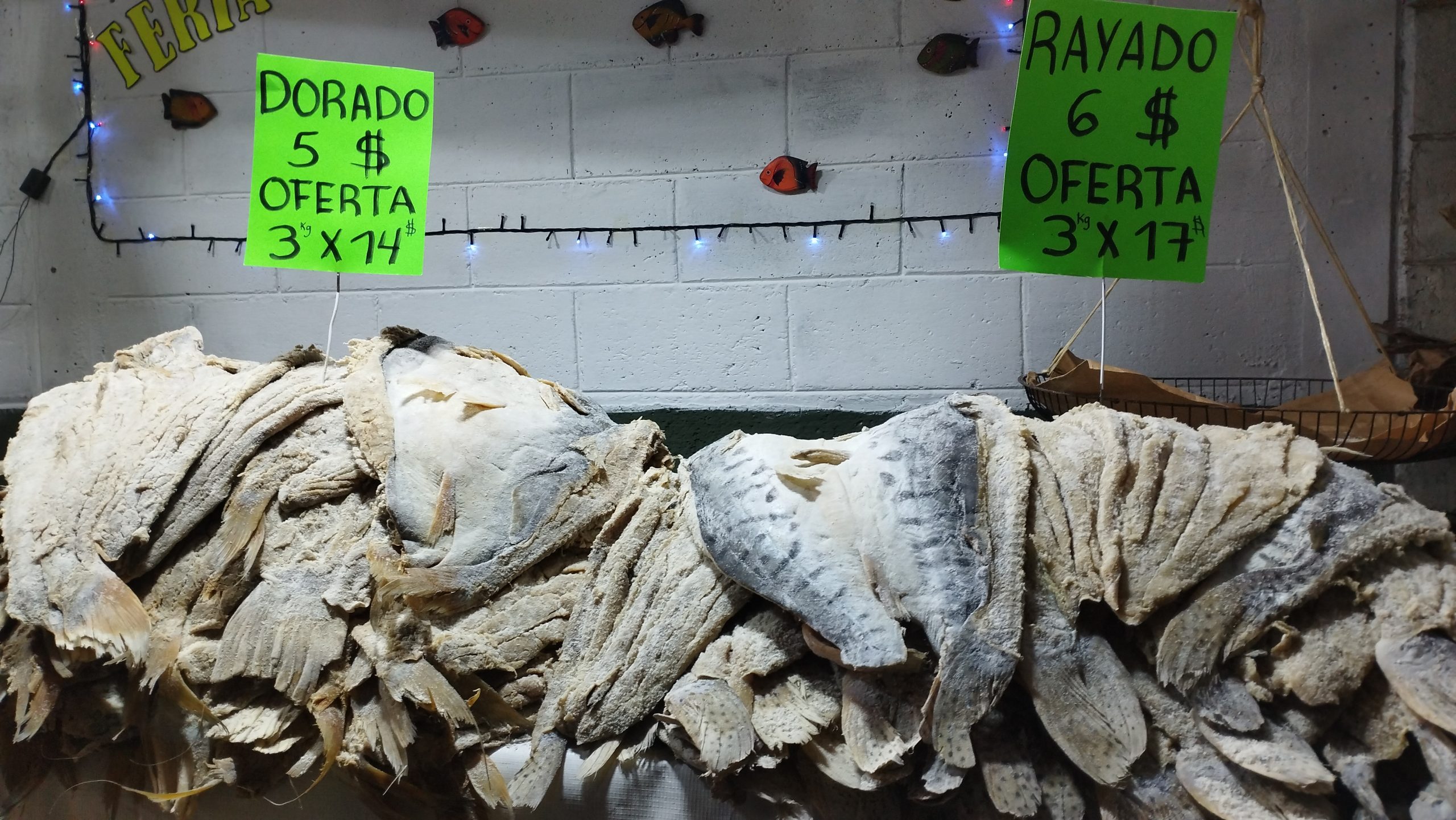 Vendedores De Pescado Seco Se Alistan Para La Semana Santa