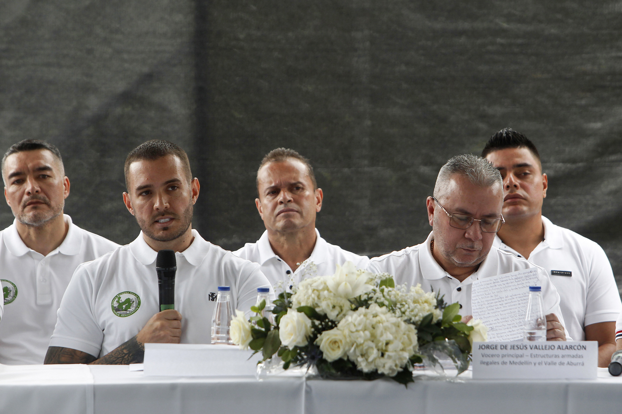 Gobierno Colombiano Y Bandas Criminales Instalan Mesa De Di Logos De Paz