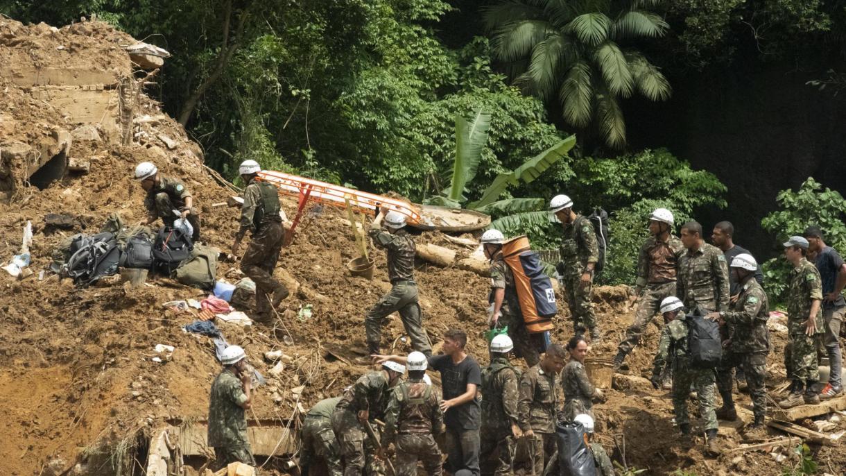 Tragedia con casi un centenar de muertos moviliza fuerzas en Brasil