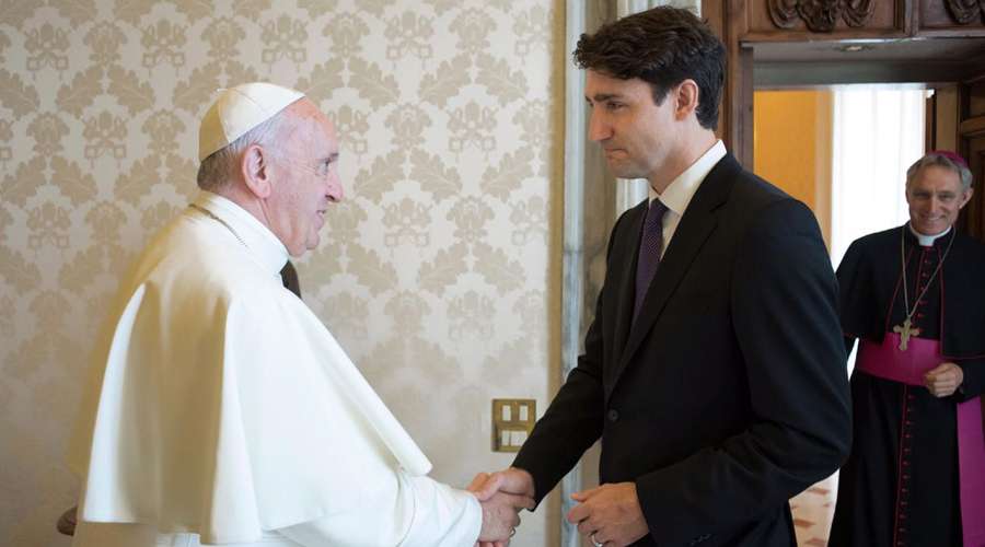 Trudeau: el papa necesita disculparse