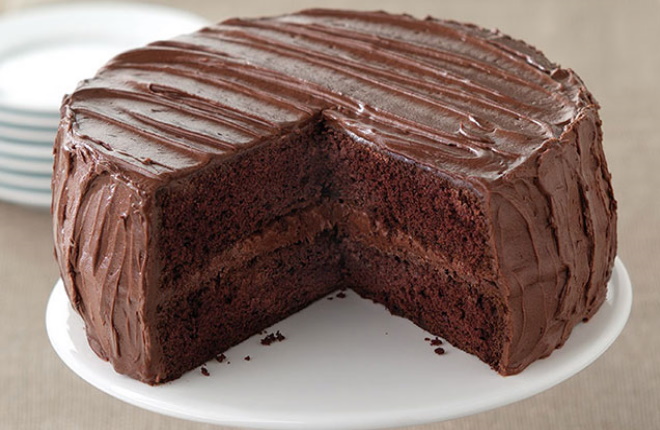 Torta húmeda de chocolate estilo Matilda