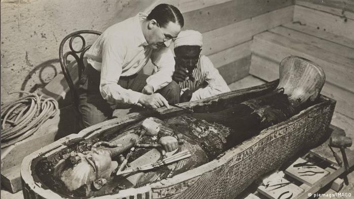 Los arqueólogos suelen encontrar momias colocadas con un sarcófago que muestra la imagen del difunto.- https://elsiglo.com.ve/