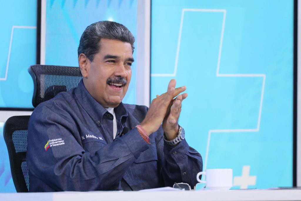 El presidente de Venezuela, Nicolás Maduro, anunció este lunes la creación del Viceministerio de Atención para la Migración Venezolana, liderado por Pedro Sassone, que se encargará ayudar a regresar a la nación caribeña a quienes "tuvieron que migrar" y quieran volver a su país.