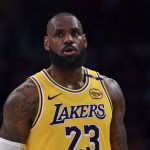 LeBron James celebra en Atlanta el título universitario de Ohio State