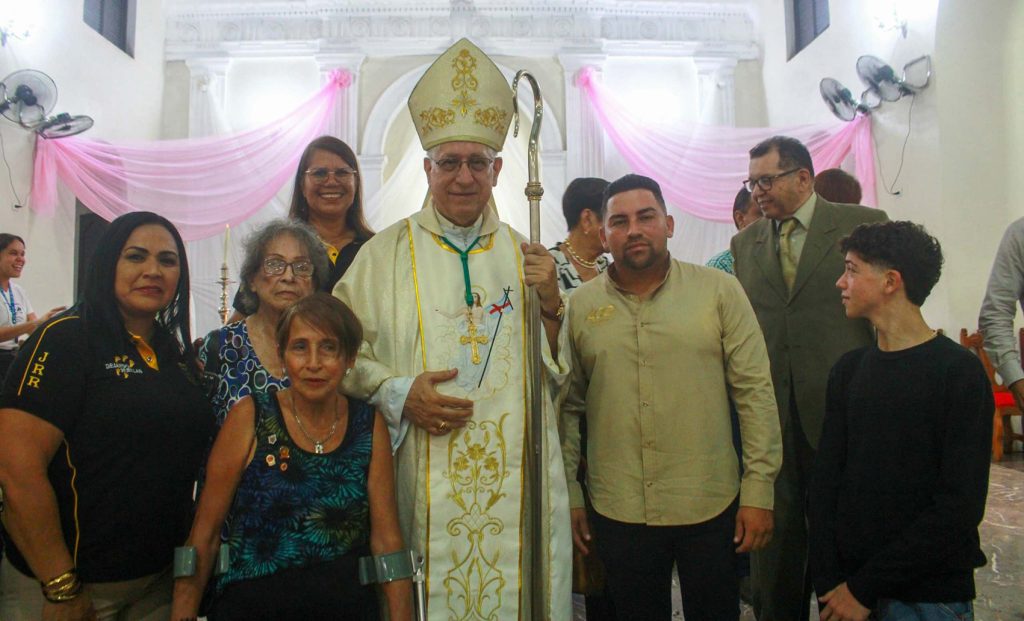 La UEN José Rafael Revenga festejó su primer siglo de vida elsiglo.com.ve