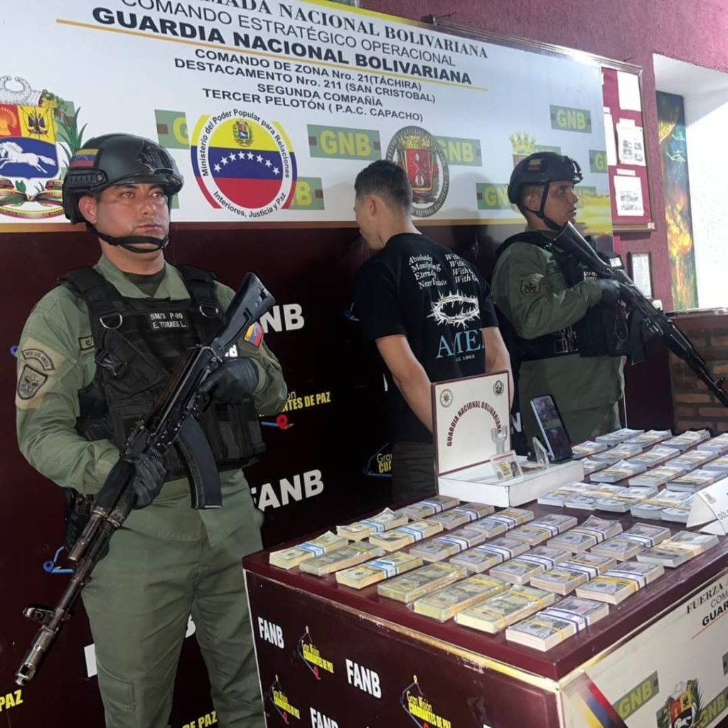 GNB detuvo a sujeto con más de 342 mil dólares falsos elsiglo.com.ve