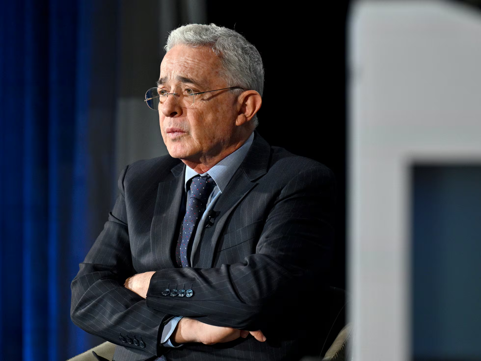 La Defensoría de Colombia llama a respetar el fallo en el juicio contra Uribe