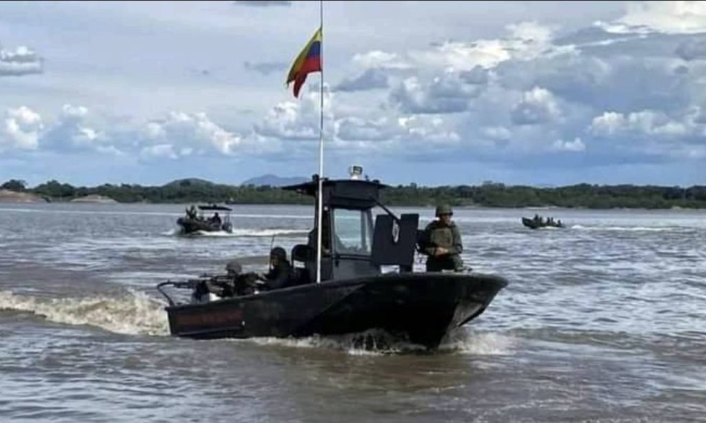 Detenidos 4 trinitenses y un venezolano por "tráfico de combustible" elsiglo.com.ve
