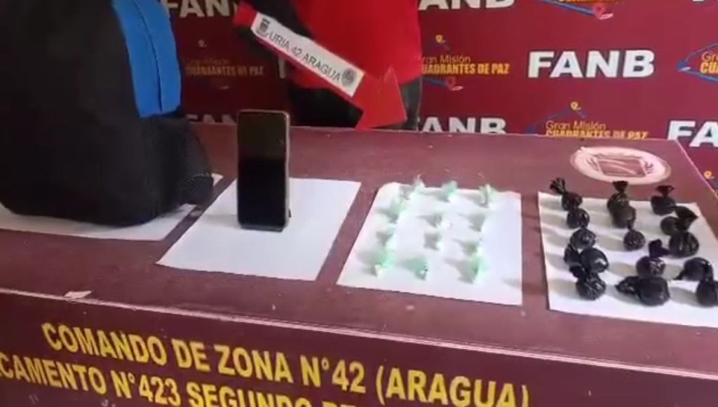 Sujeto fue descubierto con drogas dentro de un autobús elsiglo.com.ve