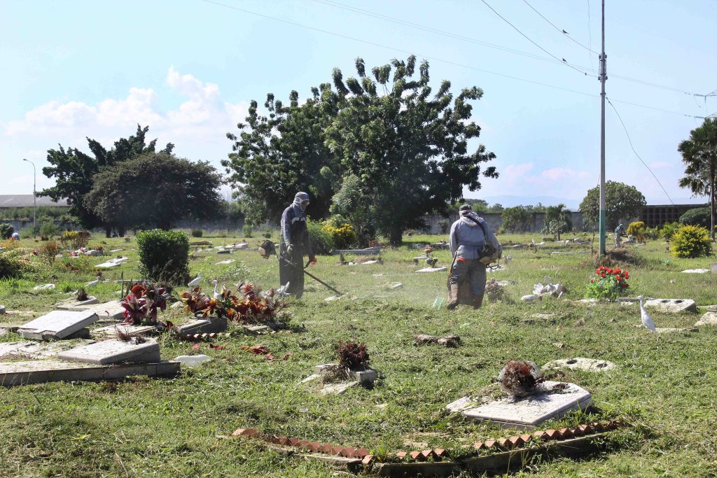 Realizan labores de limpieza en el Cementerio Metropolitano elsiglo.com.ve