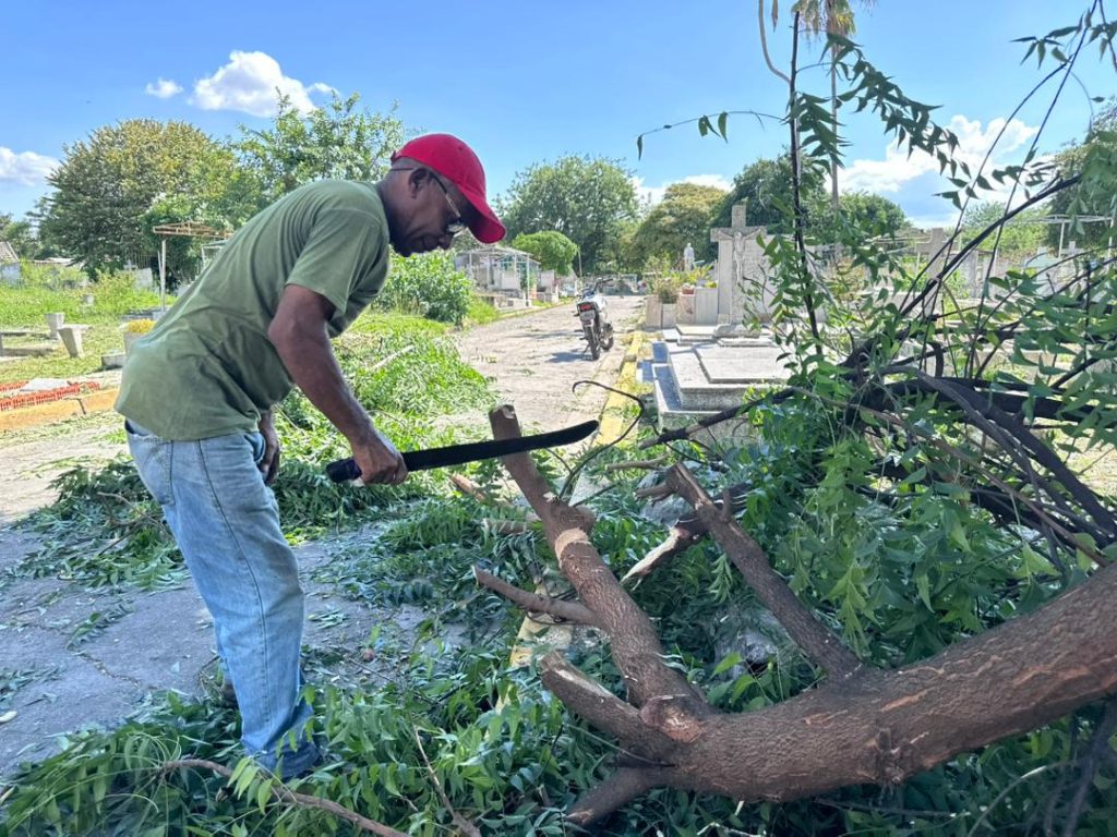 Renuevan accesos y espacios de cementerios en Maracay elsiglo.com.ve