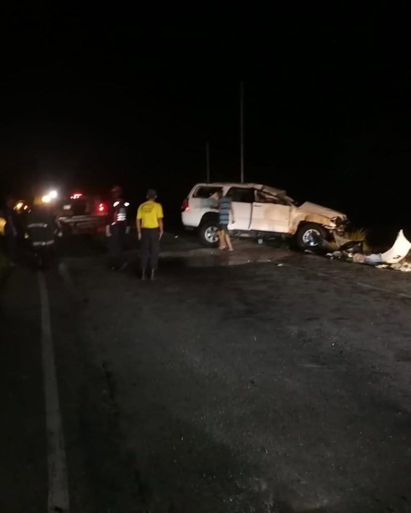Fallecieron dos mujeres en vuelco de camioneta elsiglo.com.ve
