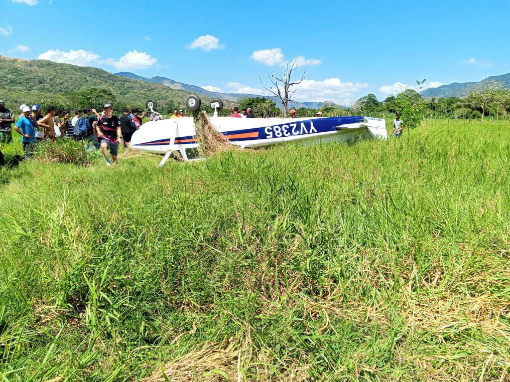 Aeronave aterrizó de emergencia en hacienda de Canoabo elsiglo.com.ve
