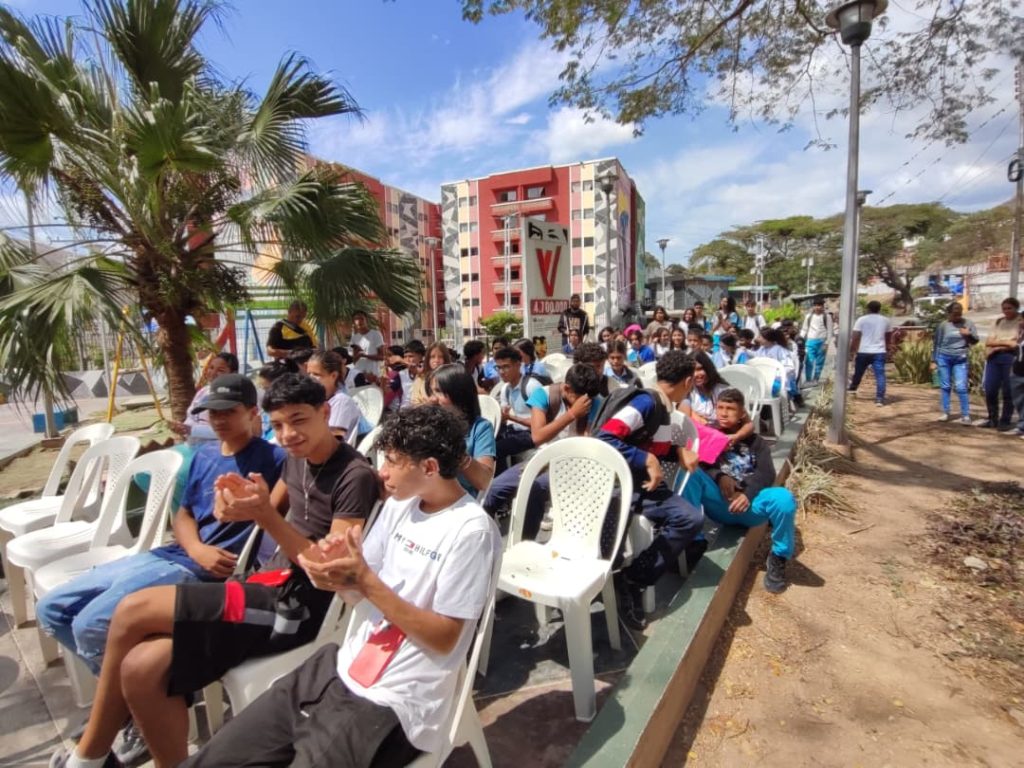 Dirigencia juvenil del eje Este invita a participar en la Consulta Popular elsiglo.com.ve