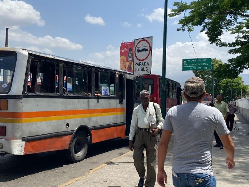 Usuarios rechazaron aumento "arbitrario" del pasaje en Maracay elsiglo.com.ve