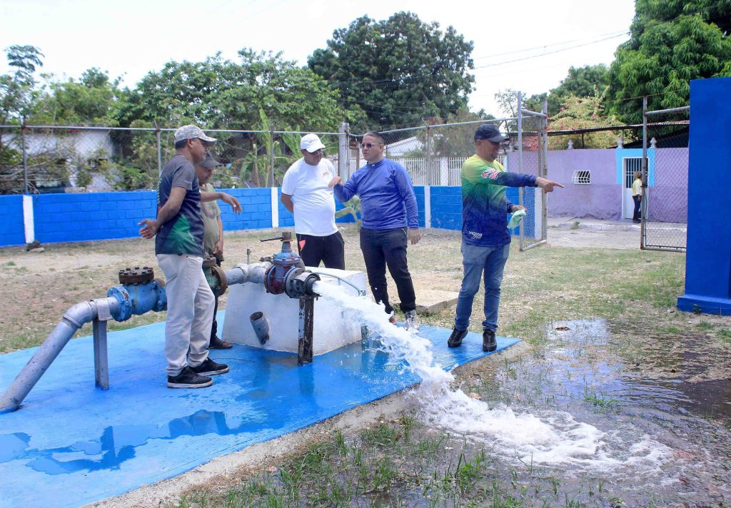 Ocho pozos están en construcción en FLA elsglo.com.ve