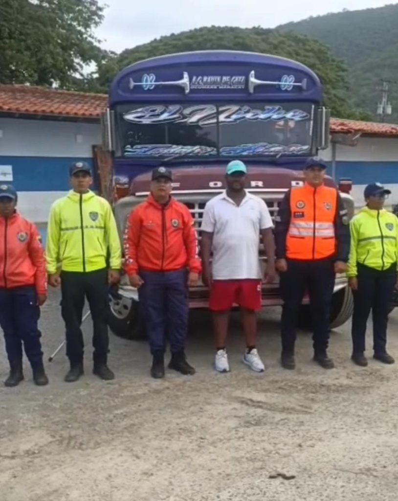 Tránsito de Costa de Oro retuvo unidad de transporte por cometer infracciones elsiglo.com.ve