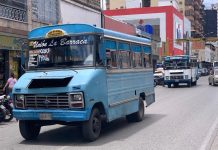 Transportistas revisarán tarifa del pasaje cada mes