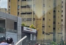 Heridos dos ciudadanos en aparatoso accidente en Av. Aragua de Maracay