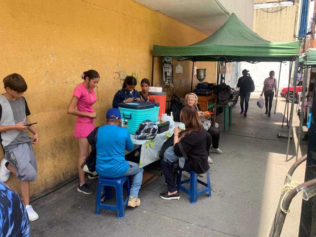 Comercio de la economía social reporta ventas lentas, pero e