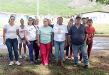 Sin luz y sin agua viven en La Gran Villa en Zamora