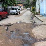 En Las Brisas tienen más de tres años con las cloacas colapsadas