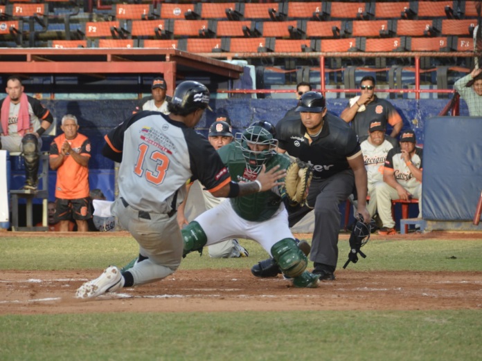 República Dominicana evacua a doce peloteros que juegan en el béisbol de Venezuela elsiglo.com.ve