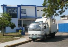 Falleció hombre al caer de una platabanda La víctima quedó identificada como Freddy José Padilla Hernández, de 57 años de edad. El suceso se registró aproximadamente a las 5:00 de la mañana en la calle Lagunita, específicamente en la vivienda marcada con el número 21 del sector Francisco de Miranda, municipio Francisco Linares Alcántara, estado Aragua.