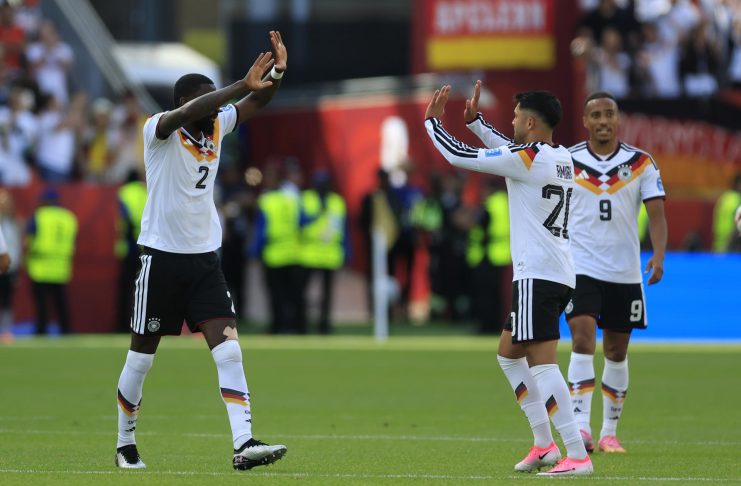 2-1. Undav rescata a Alemania en el añadido y amarga a Costa de Marfil El día era ideal en Toronto, soleado, con algo de viento y sin calor, y el Toronto Stadium presentó una mayoría de seguidores alemanes que, sin embargo, quedaron acallados durante buena parte de la tarde por la valentía marfileña. Costa de Marfil no se limitó a resistir.