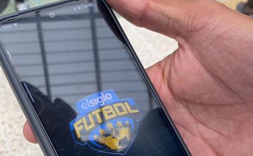 Aficionados se mantienen informados con ‘elsiglo Fútbol’ Aficionados se mantienen informados con 'elsiglo Fútbol'