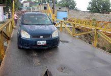 Se cae a pedazos puente del sector Alberto Solano Se cae a pedazos puente del sector Alberto Solano