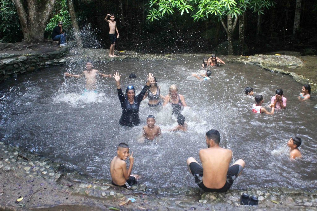 Papás disfrutaron de clima agradable y un buen sancocho en Las Cocuizas elsiglo.com.ve