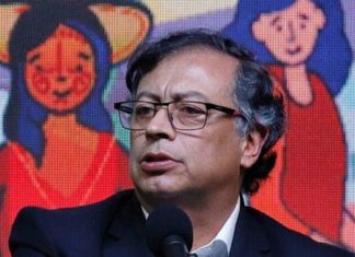 Petro acusa a EEUU de aliarse con los «narcos» en Colombia
