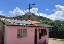 Vecina de Santa Eduviges clama ayuda por el deterioro de su vivienda