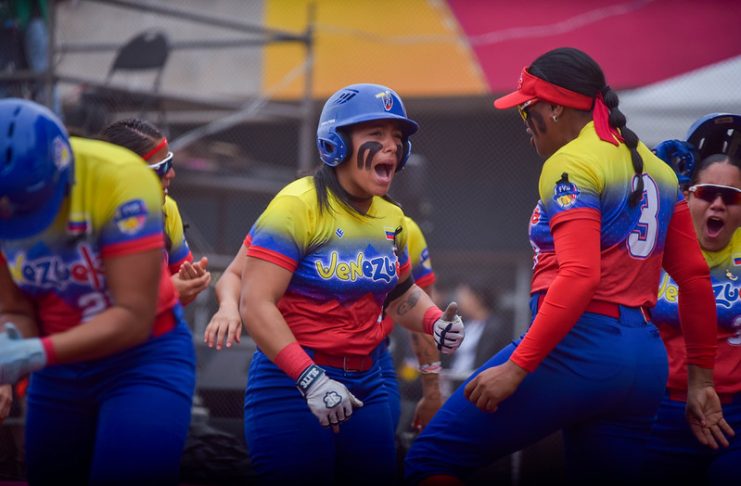Venezuela pasó al playoff del Mundial de Sóftbol