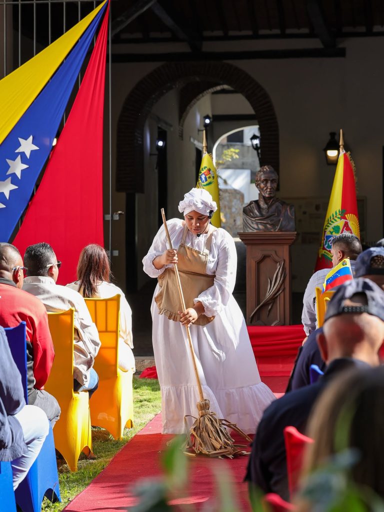 Aragua conmemoró 243 años del natalicio de Simón Bolívar elsiglo.com.ve