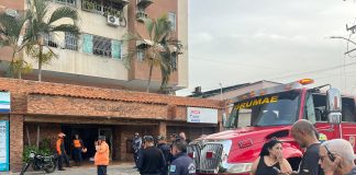 Tres técnicos lesionados al caerse un ascensor en edificio afectado por doble terremoto
