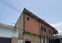 Identificado el trabajador que murió al caerle una lámina de porcelanato