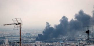 Irán informa de nuevos ataques de Estados Unidos contra varias ciudades del país